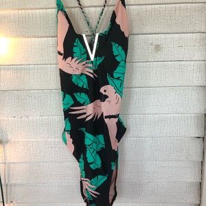 NWT High Leg Cheeky Lace Up Monokini with Parrots